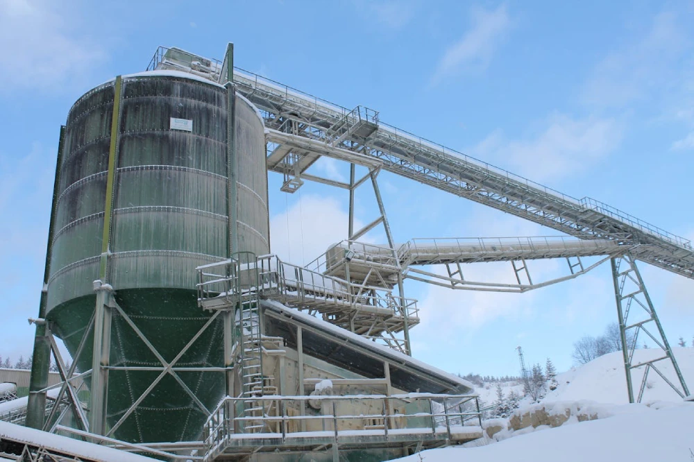 small expansion services in Fort McMurray